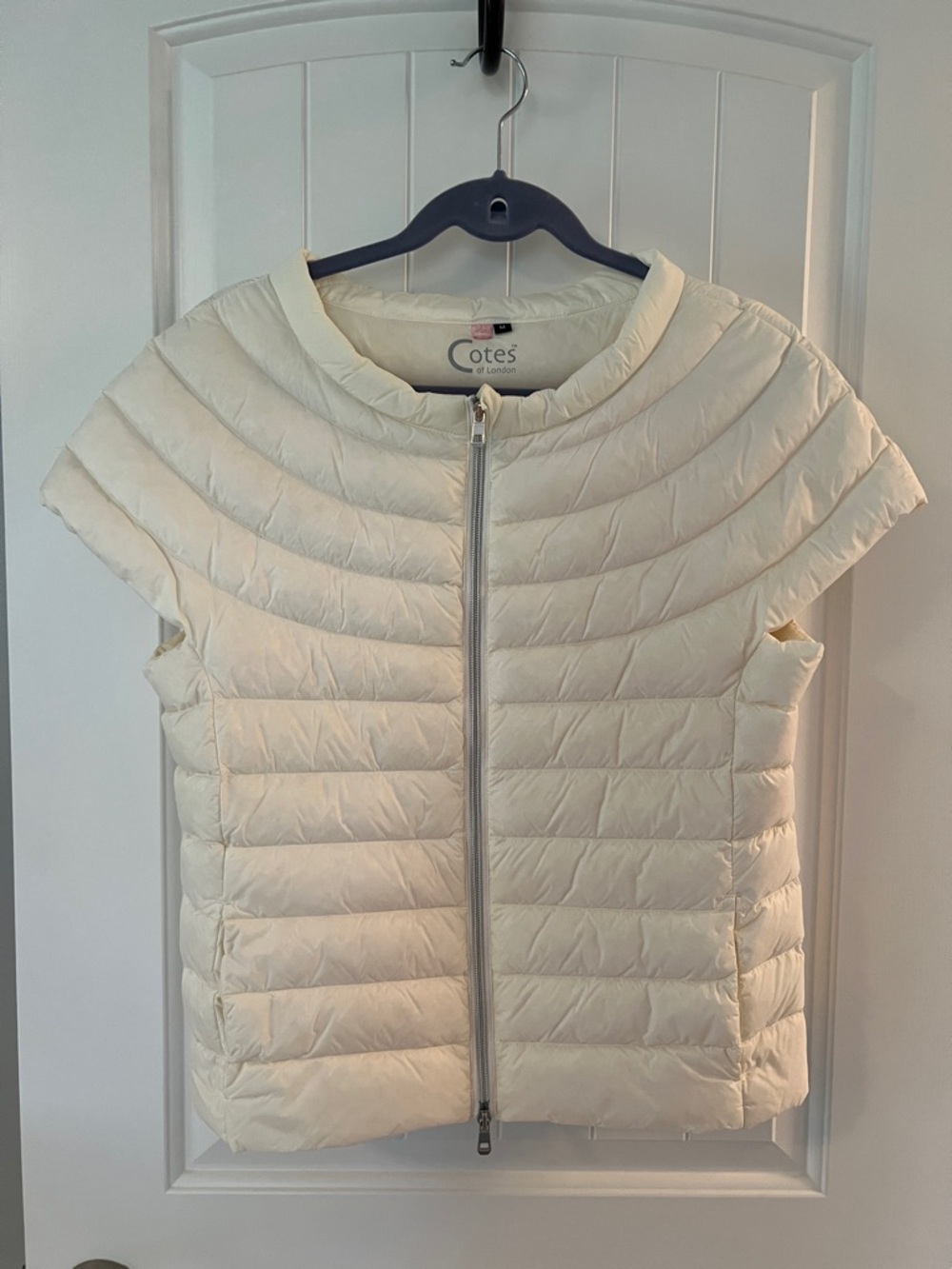 Cotes Cream Quilted Short-Sleeve Puffer Vest with Front Zip